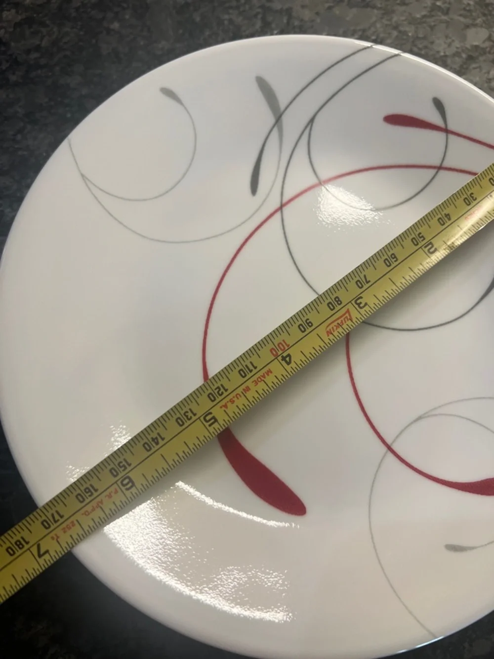 Set of 4 Vintage Corelle 7”salad Plates with Red and Gray Swirl Accent. Like new